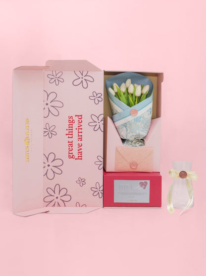 Lotus Fleur Mail - Tulips