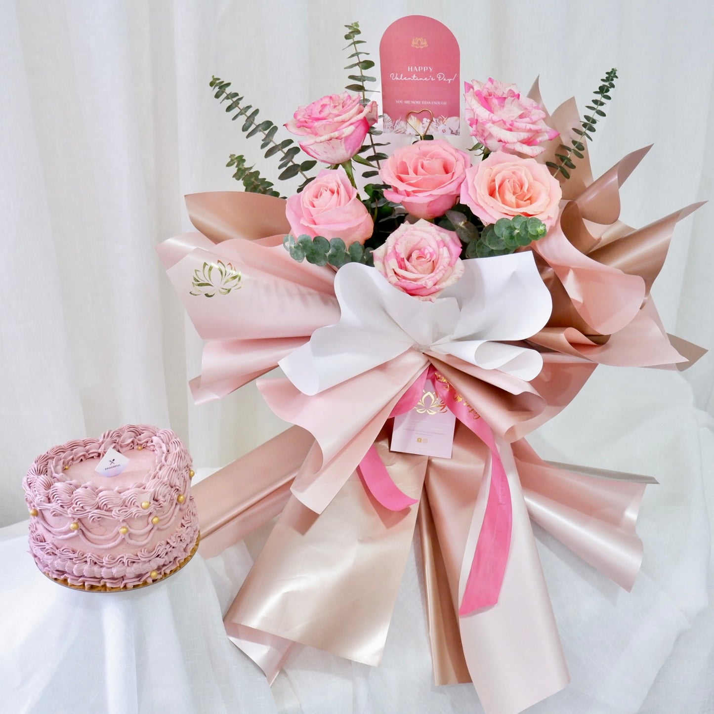 Hermosa - Heart Cake Bundle